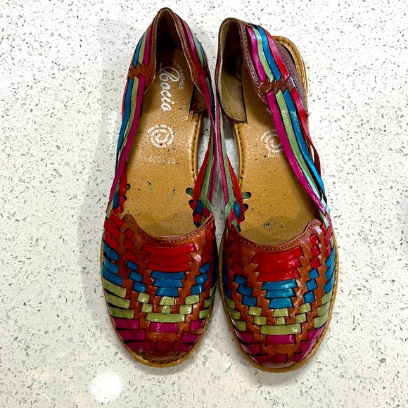 NWOT Colorful Mexican Huaraches- Size 26 - Picture 1 of 9